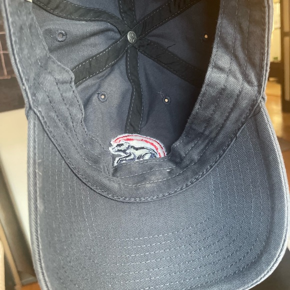 Chicago Cubs Hat - Picture 2 of 4
